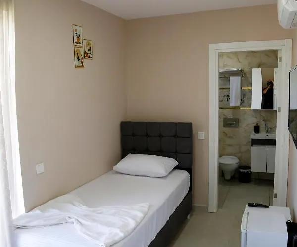 Dea Del Hotel *