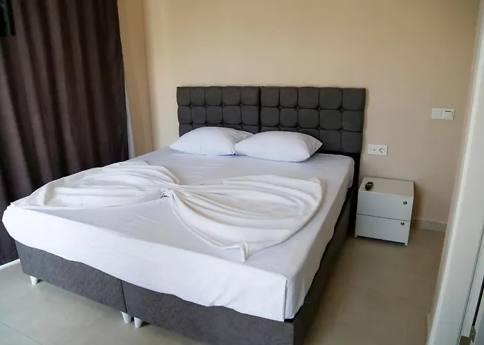 Dea Del Hotel *