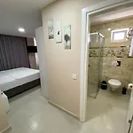 Dea Del *