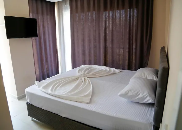 Hotel Dea Del *